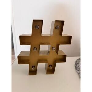 # decor in gold with lights